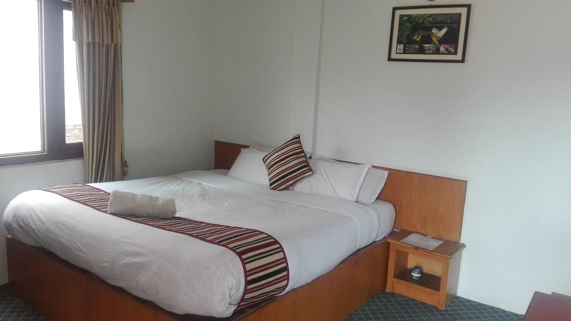 Hotel Nana Катманду Экстерьер фото